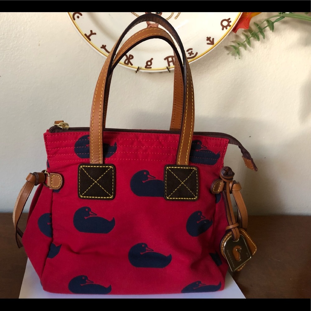 Dooney & Bourke mini Betty